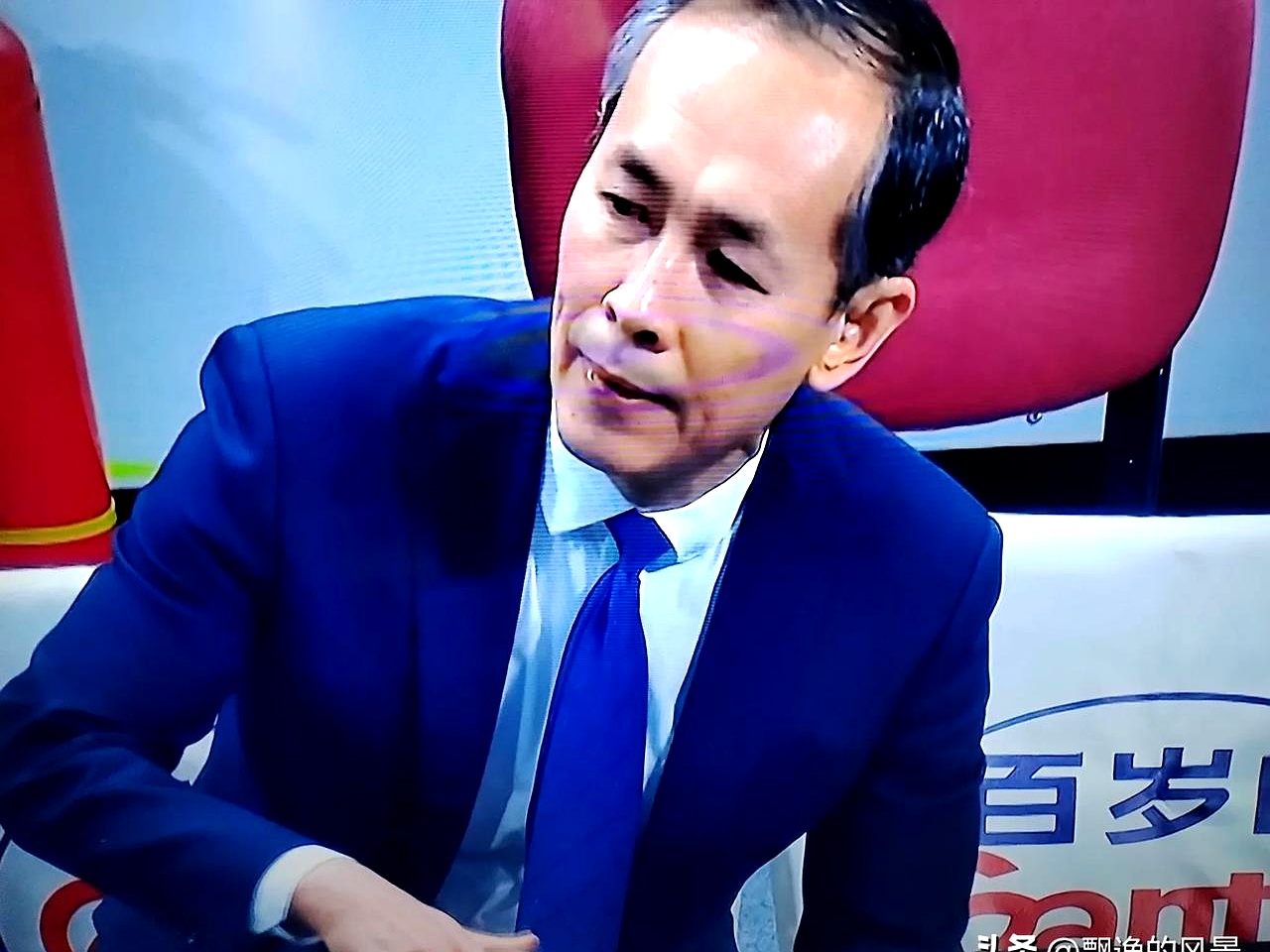 FPX观众热烈欢呼！，德罗巴迎来五赛季出色发挥上演精彩一战