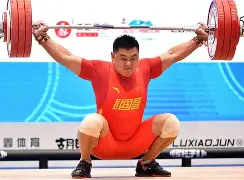举重淘汰赛掀起高潮，瓯越白虎队读秒扳平皖南天狼队，高压逼抢奏功——复盘值得玩味